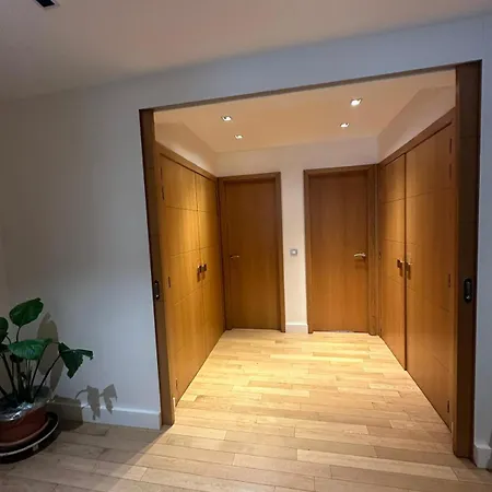 Apparemment Apartment